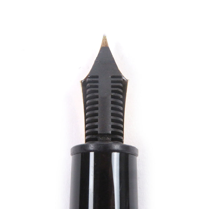 Excellent MONTBLANC fountain pen Meisterstück 146 Cap type black 14K mens