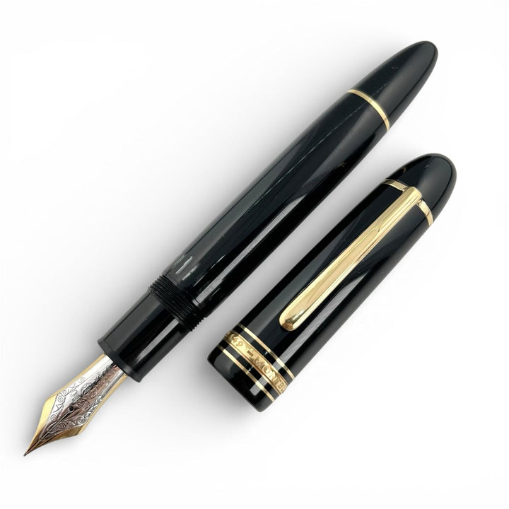 Great MONTBLANC fountain pen Meisterstück 149 white star black 18K mens