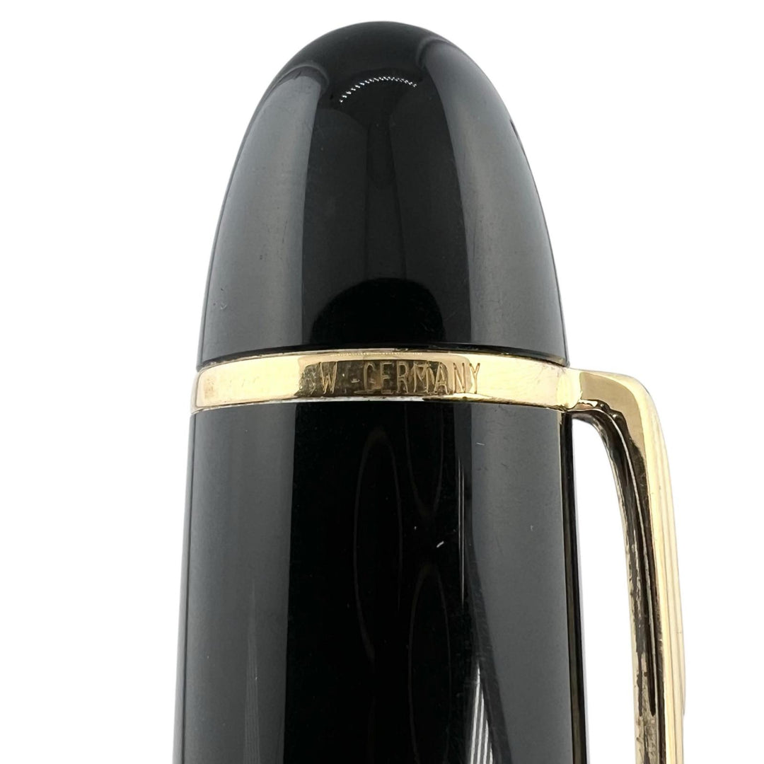Great MONTBLANC fountain pen Meisterstück 149 white star black 18K mens