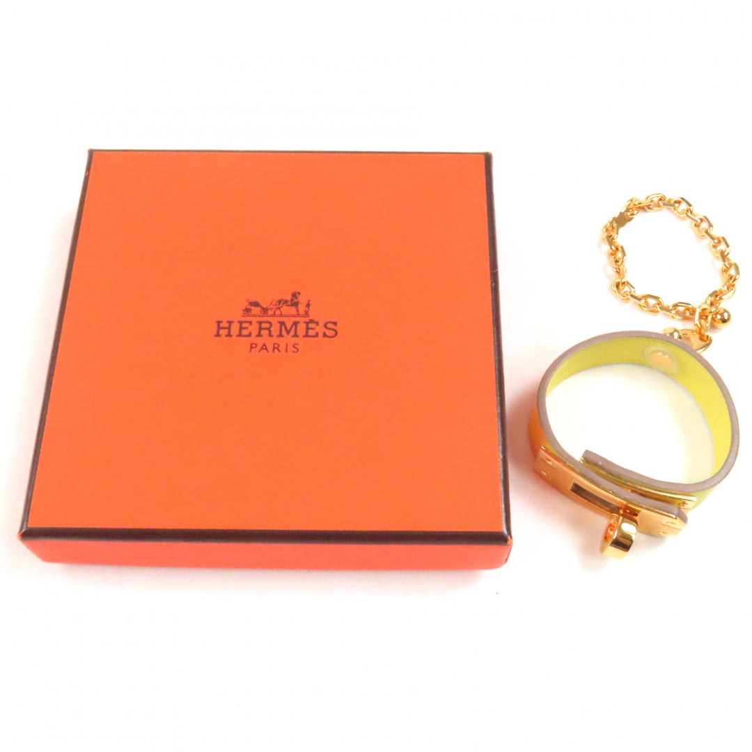 新品 HERMES その他アクセサリー ケリーグローブホルダー バッグチャーム イエローレザー