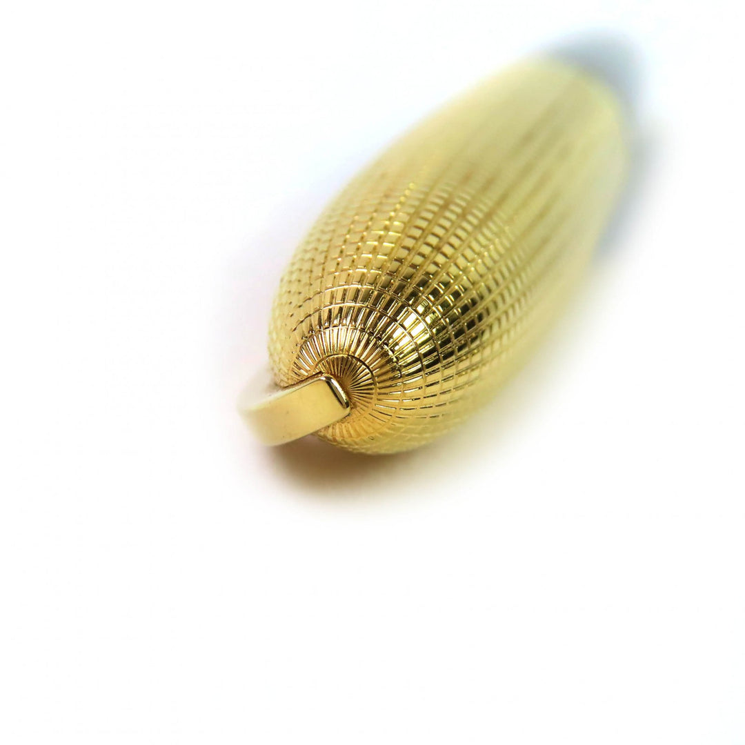 Great LOUIS VUITTON Ballpoint pen Dock lacquer Twist type gold mens N76602