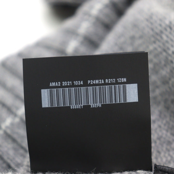 素晴らしいPRADAニット 刺繍ロゴ クルーネック グレー バージンウール カシミア メンズ 42 P24M2A