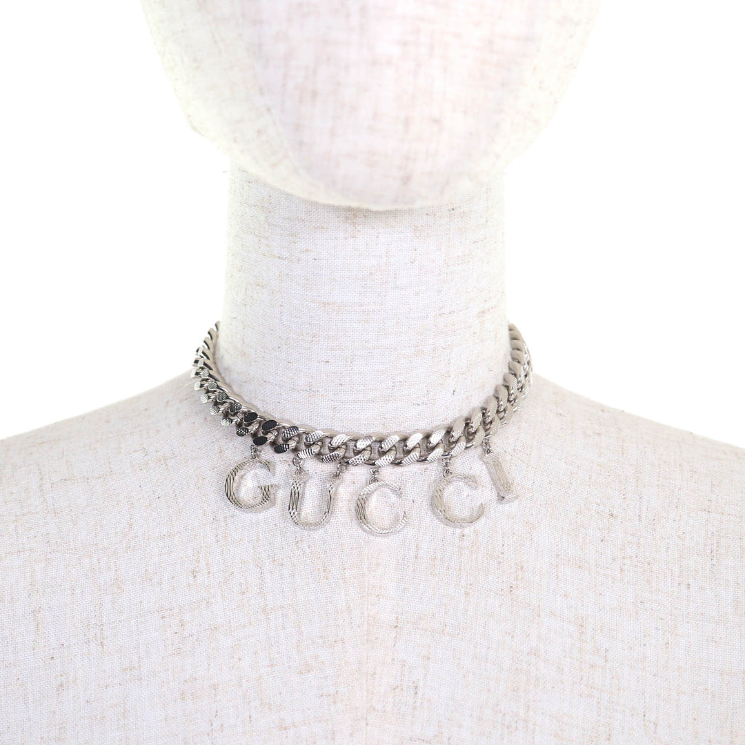 素晴らしい GUCCI スクリプトロゴ チョーカー インターロッキングG ネックレス アクセサリー 現行 675769