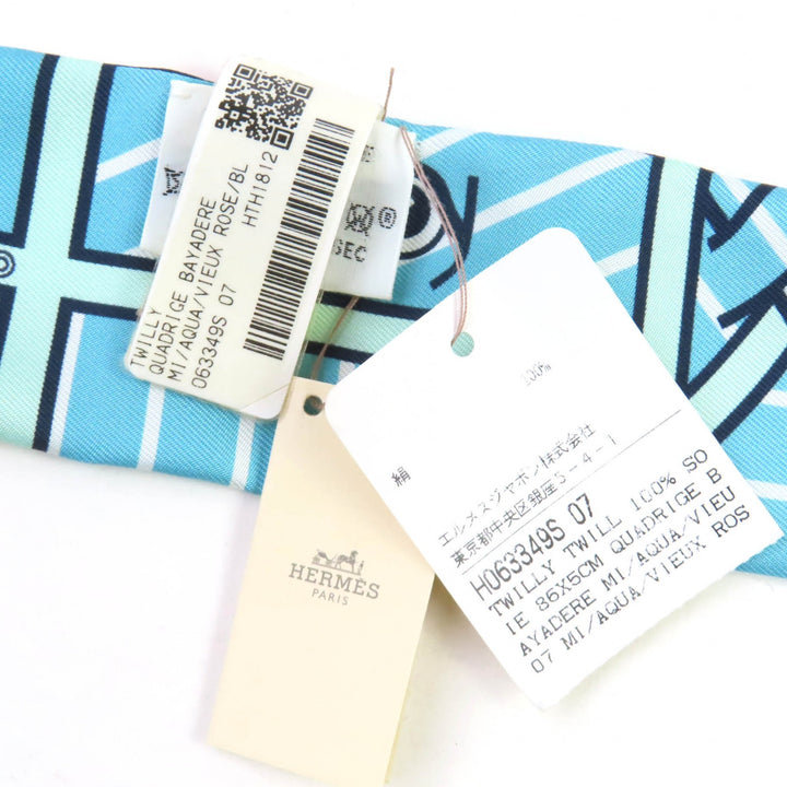 新品 HERMES スカーフ Cadre Bayadère シルク レディース