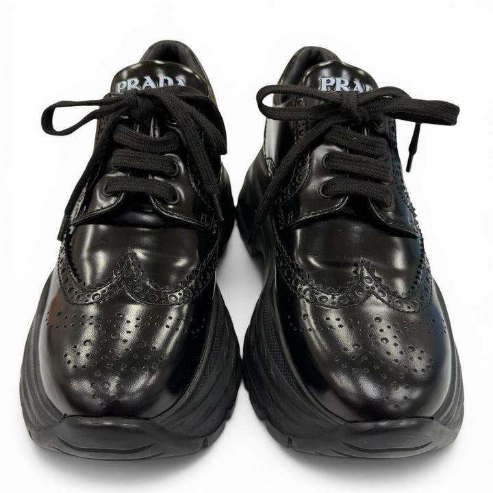 Great PRADA Leather shoes Wingtip Medallion Lace-up black leather Women 36