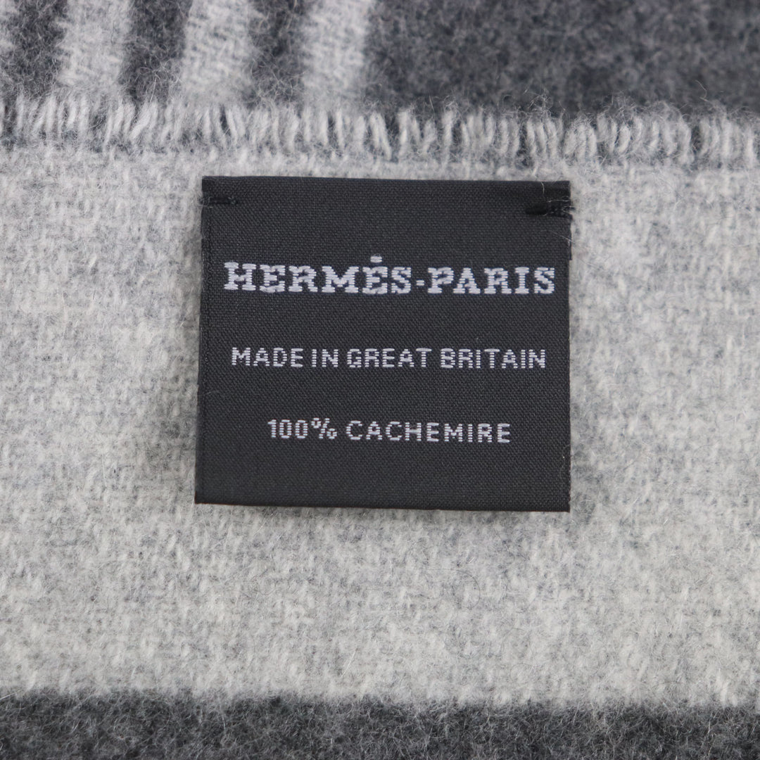 HERMES スカーフ サングレ・ア・ブックル フリンジ付き グレー カシミア メンズ