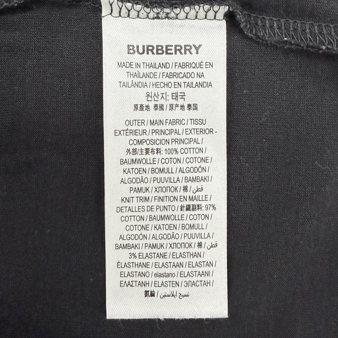 Great BURBERRY Short sleeve T-shirt Logo print black cotton Women XS 8011651