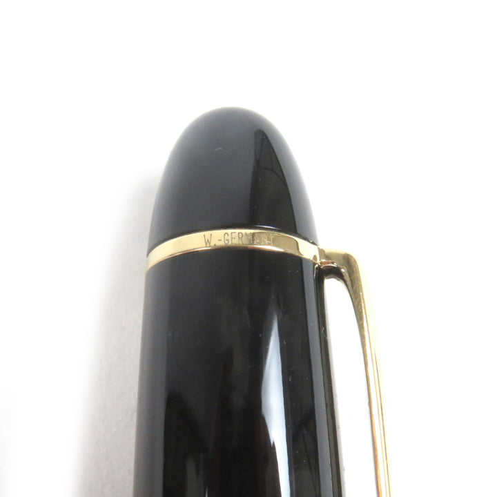 Great MONTBLANC fountain pen Meisterstck 149 Cap type Black gold 18K mens