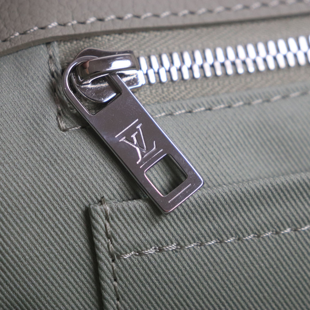 LOUIS VUITTON Tote Bag LV Aerogram Calf leather mens