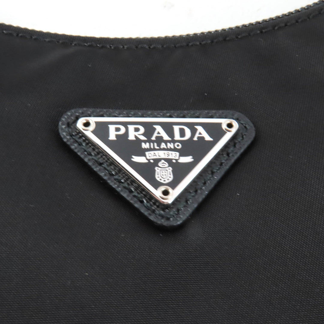Pristine PRADA Handbag Re-Edition 2000 Re-Nylon mini bag black ー Women 1NE515
