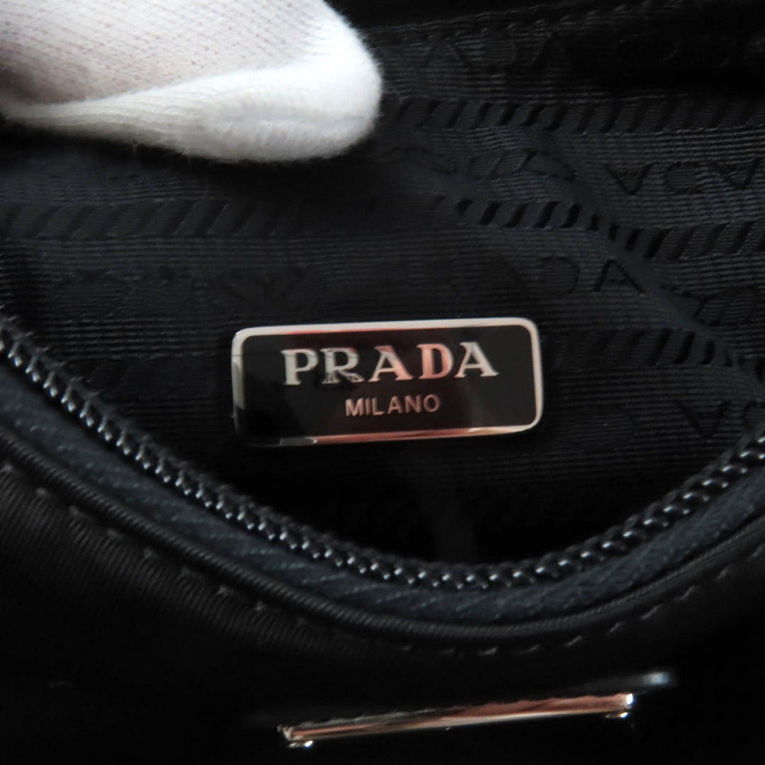 Pristine PRADA Handbag Re-Edition 2000 Re-Nylon mini bag black ー Women 1NE515