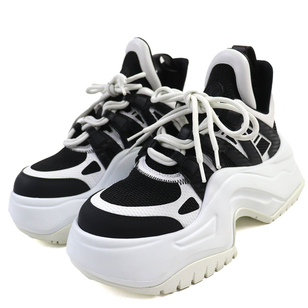 Great LOUIS VUITTON sneakers White black Women 36.5
