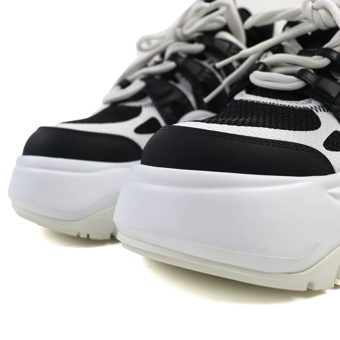 Great LOUIS VUITTON sneakers White black Women 36.5