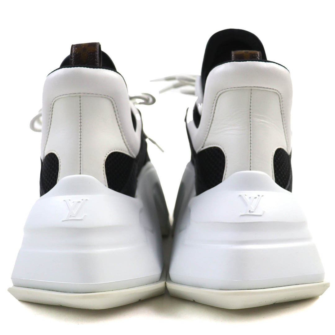 Great LOUIS VUITTON sneakers White black Women 36.5