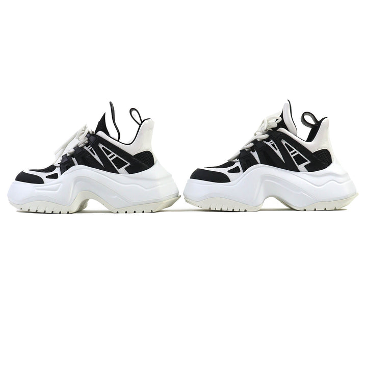 Great LOUIS VUITTON sneakers White black Women 36.5