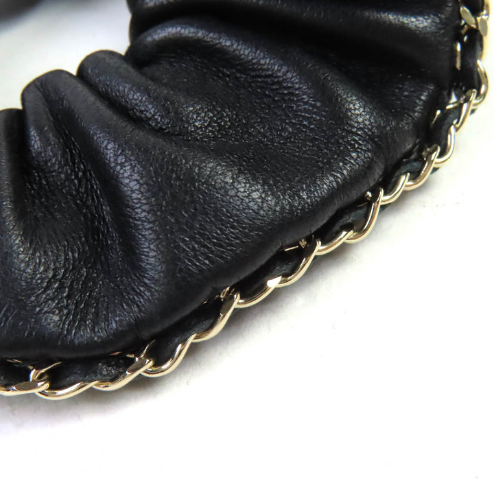 Great CHANEL hair accessory COCO Mark Chain Leather Scrunchie HairClip black Women A22