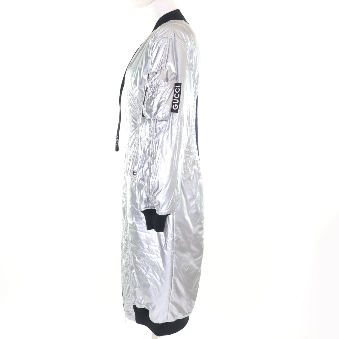 新品 GUCCI コート リゾートコレクション ランウェイ着用 シルバーナイロン レディース 36 771447