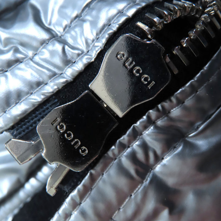 新品 GUCCI コート リゾートコレクション ランウェイ着用 シルバーナイロン レディース 36 771447