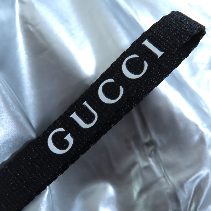 新品 GUCCI コート リゾートコレクション ランウェイ着用 シルバーナイロン レディース 36 771447