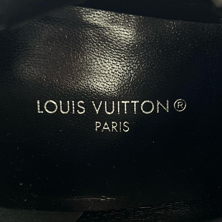 素晴らしい LOUIS VUITTON アンクルブーツ ブラック スエードレザー レディース 35 1A965S