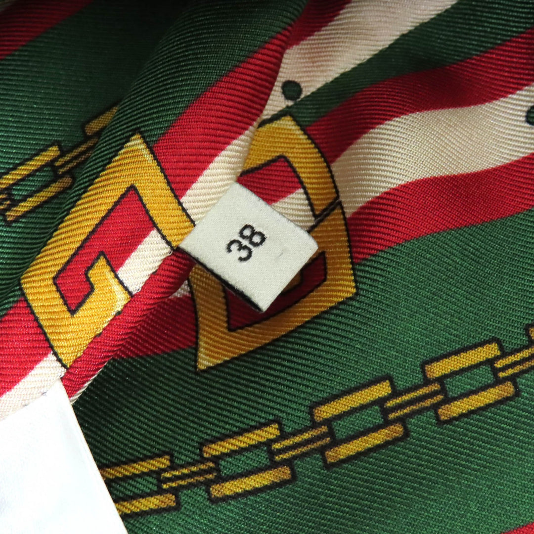 Great GUCCI tailored jacket Lining Chain Belt Pattern 100% Silk Peaked lapel 38