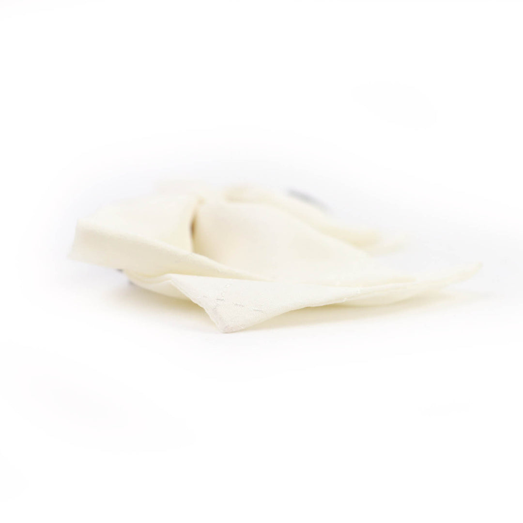 Great CHANEL hair accessory Ribbon barrette white silk Women 25C AAA730