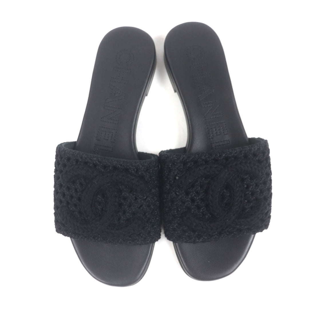Pristine CHANEL Mule CC logo crochet design sandals black ー Women 24M G45516