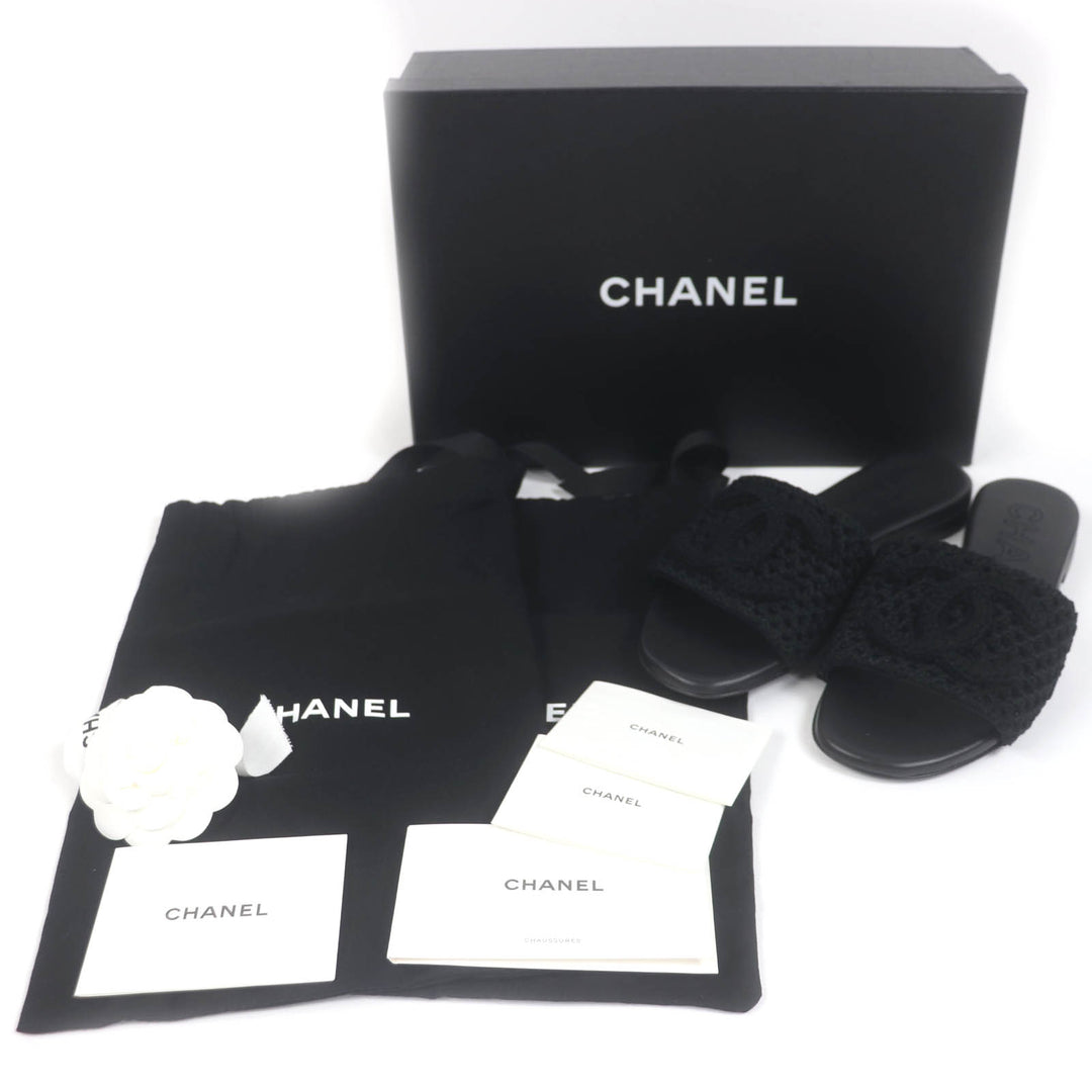 Pristine CHANEL Mule CC logo crochet design sandals black ー Women 24M G45516