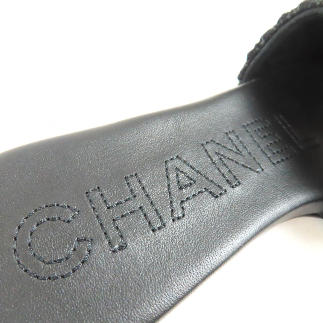 Pristine CHANEL Mule CC logo crochet design sandals black ー Women 24M G45516