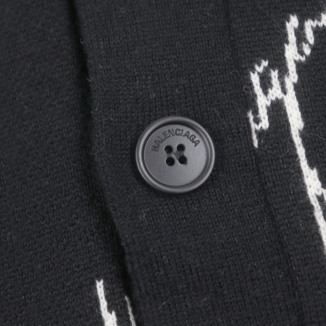 Pristine BALENCIAGA cardigan Logomaia All Over Cardigan black wool mens 1 724852