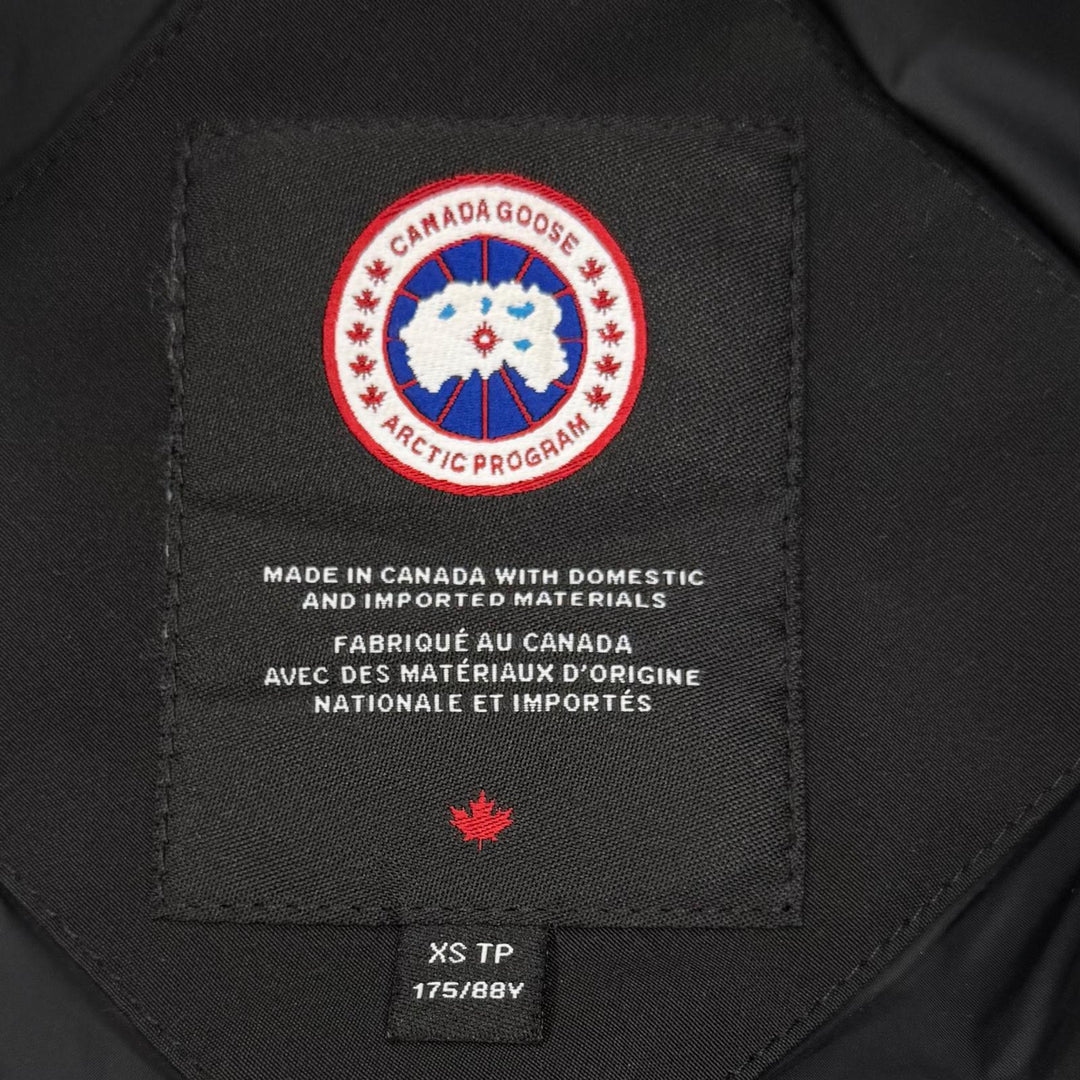 Great CANADA GOOSE Down jacket CARSON PARKA black polyester mens XS 2079M
