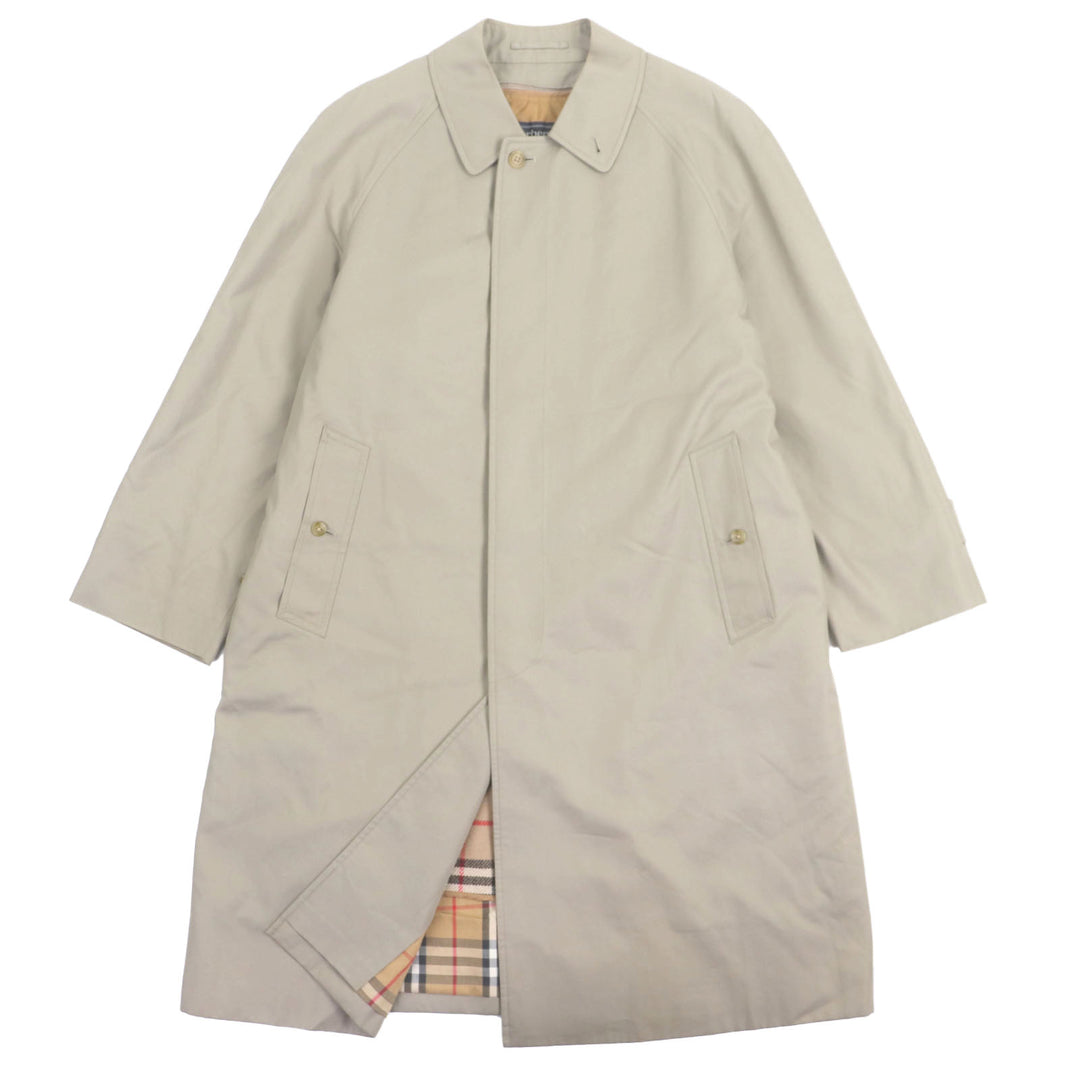 Very Good Burberrys coat 100% wool liner with hidden placket khaki cotton mens