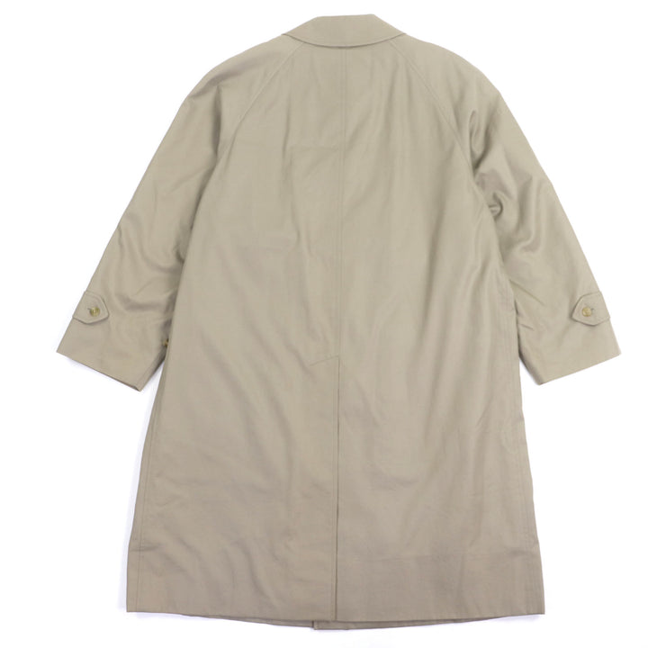 Very Good Burberrys coat 100% wool liner with hidden placket khaki cotton mens