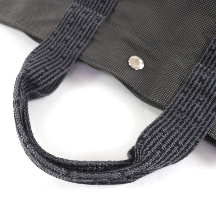 素晴らしいHERMESハンドバッグ Her Line MM キャンバストートバッグ カデナとキー付き グレー