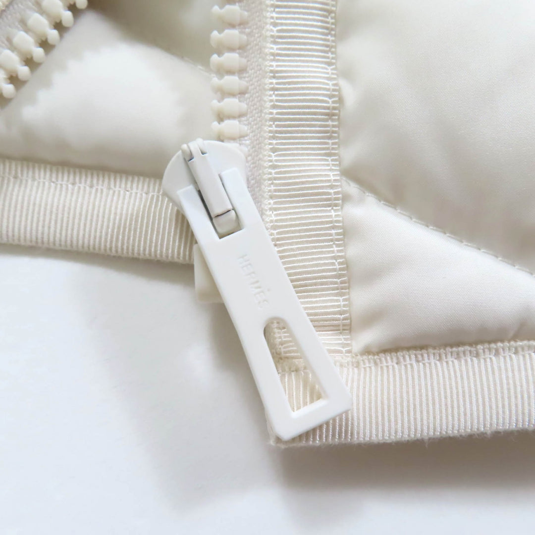 新品 HERMES ダウンベスト ブラン ポリエステル レディース 34 4H0169DR