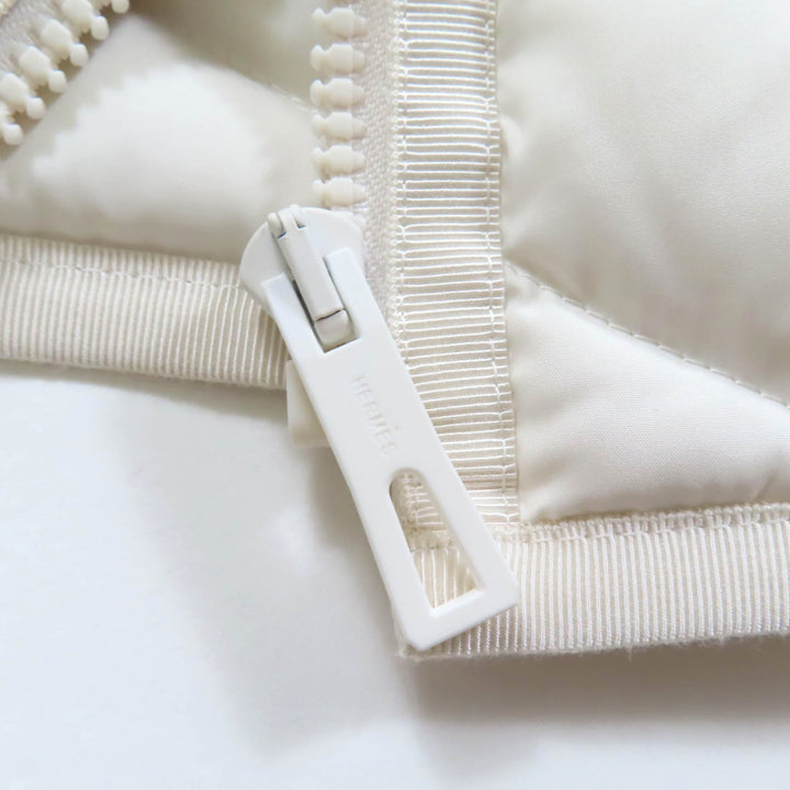 新品 HERMES ダウンベスト ブラン ポリエステル レディース 34 4H0169DR
