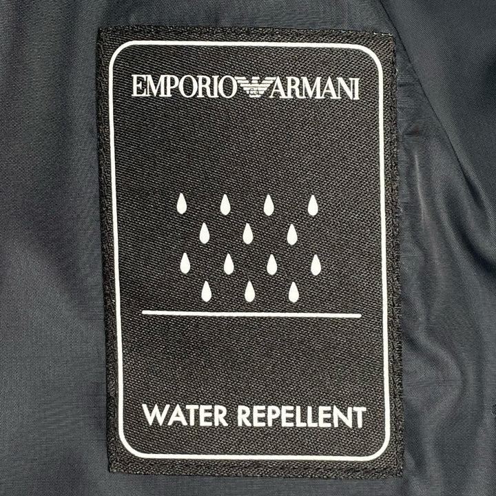 EMPORIO ARMANI ダウンコート フード付き ロゴボタン ネイビー ポリエステル レディース 40