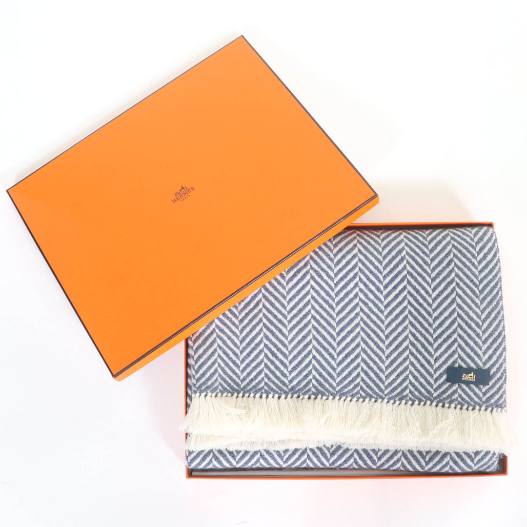 新品 HERMES ショール シェブロン柄 大判スカーフ ブルー ホワイト カシミア