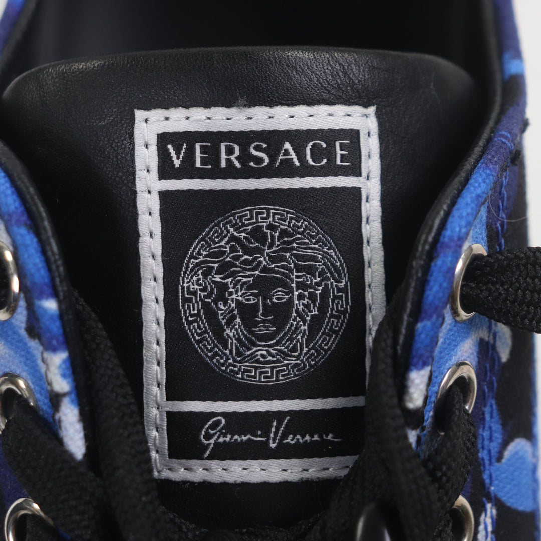 Pristine VERSACE Low cut sneakers Barocco Greca blue canvas mens 39