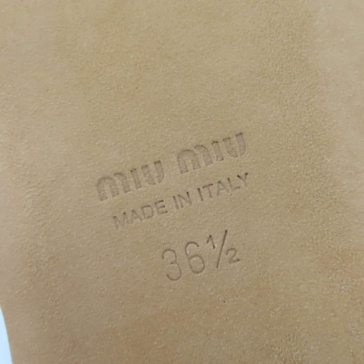 素晴らしいMIUMIUサンダルロゴデニムミュールスライドインディゴブルーレディース36.5 5XX554