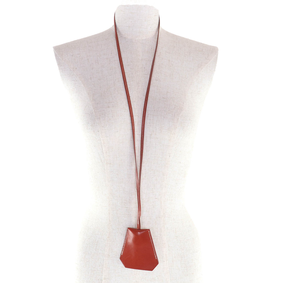 Great HERMES Necklace Margiela-era Clochette Brown leather