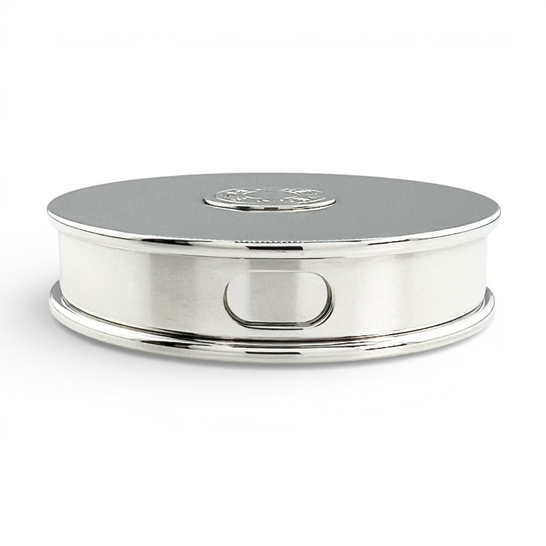 Great HERMES Other accessories Serie Round Pill Case Silver Women