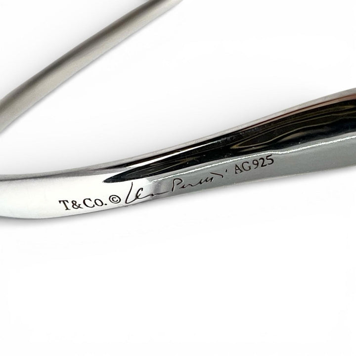 Great TIFFANY&Co. Pierce Elsa Peretti Open Heart Hoop Silver AG925 Women