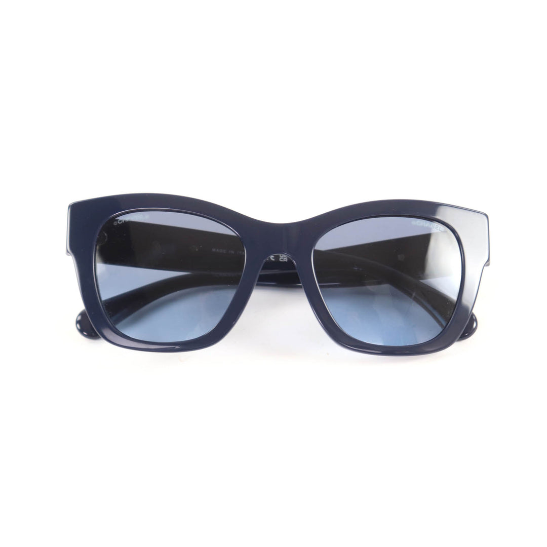 Excellent CHANEL sunglasses Navy Women 5478-A