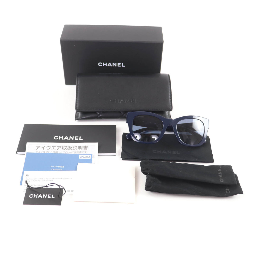 Excellent CHANEL sunglasses Navy Women 5478-A