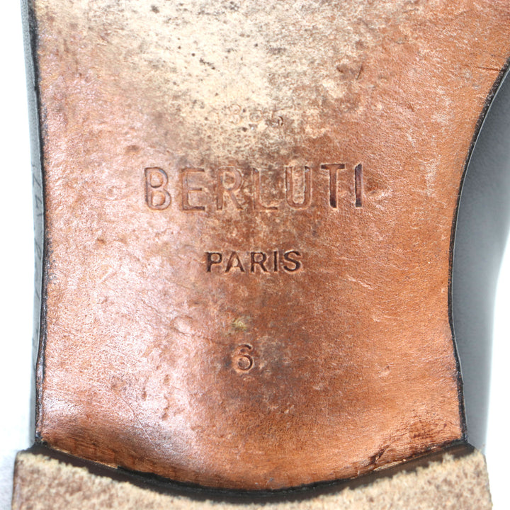 素晴らしい BERLUTI レザーシューズ Alessandro Oxford Calligraphy ブラックレザー メンズ 6