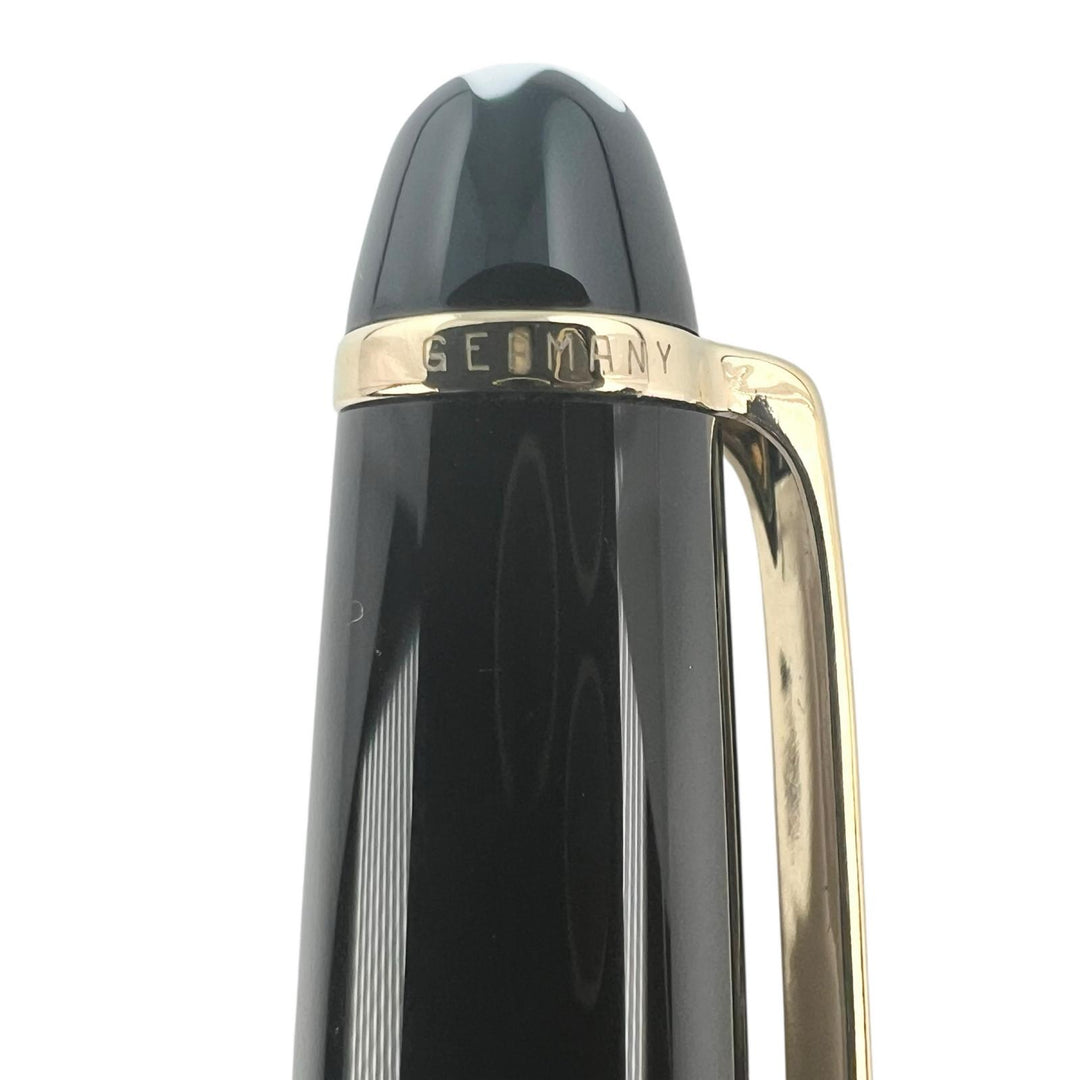 MONTBLANC Ballpoint pen Meisterstück classic twist Black gold mens