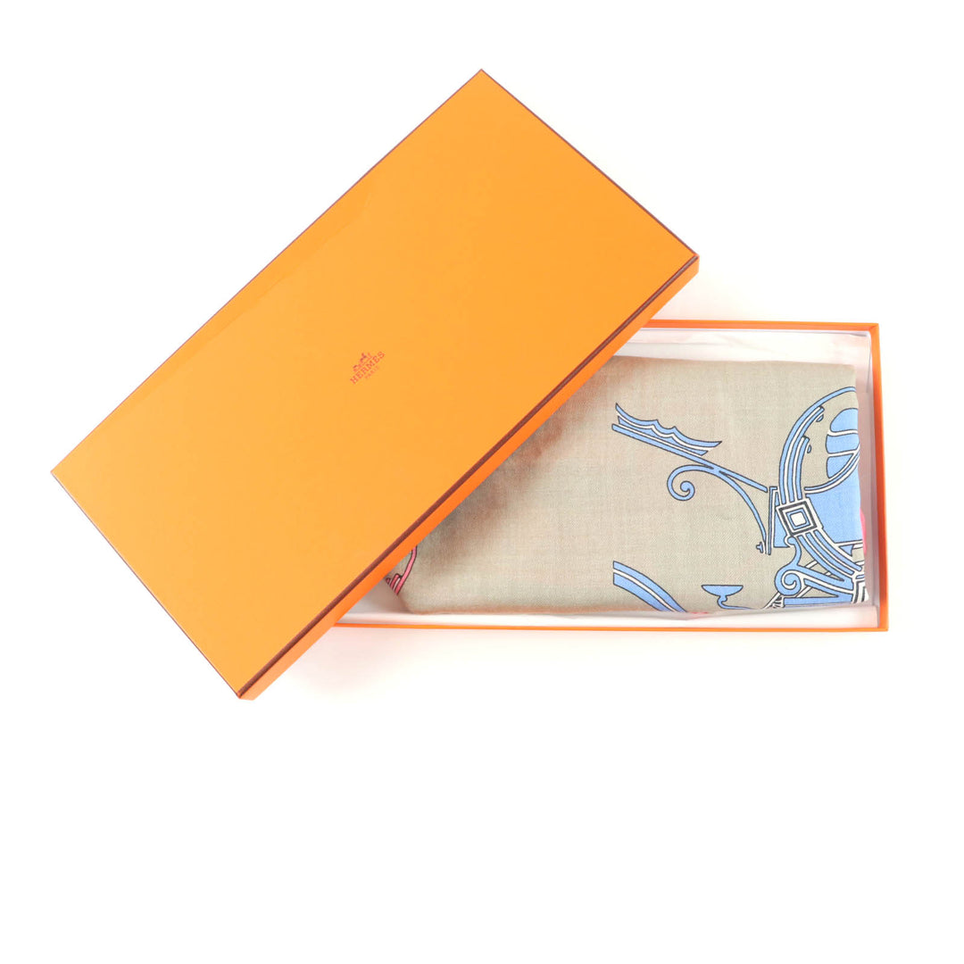Pristine HERMES shawl Triangle Exlibris cashmere Women