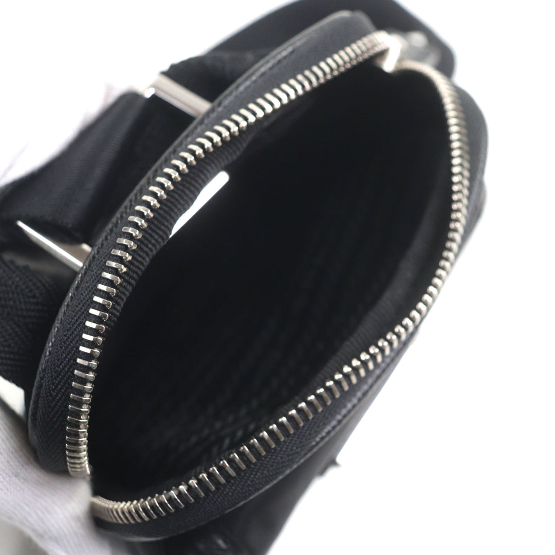 プラダ スリングバッグ Re-Nylon スマホケース ブラック ナイロン メンズ 2ZH194 美品