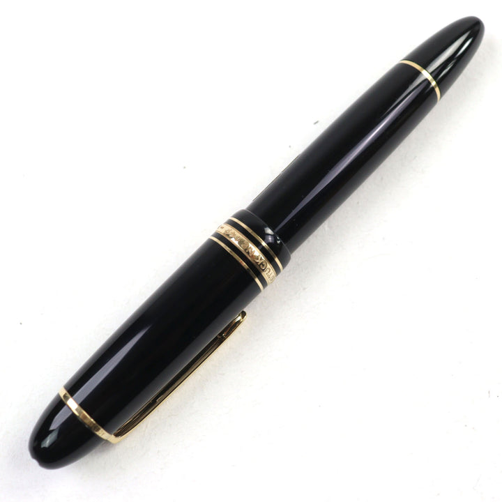 Great MONTBLANC fountain pen Meisterstck 149 White Star logo engraving 18K